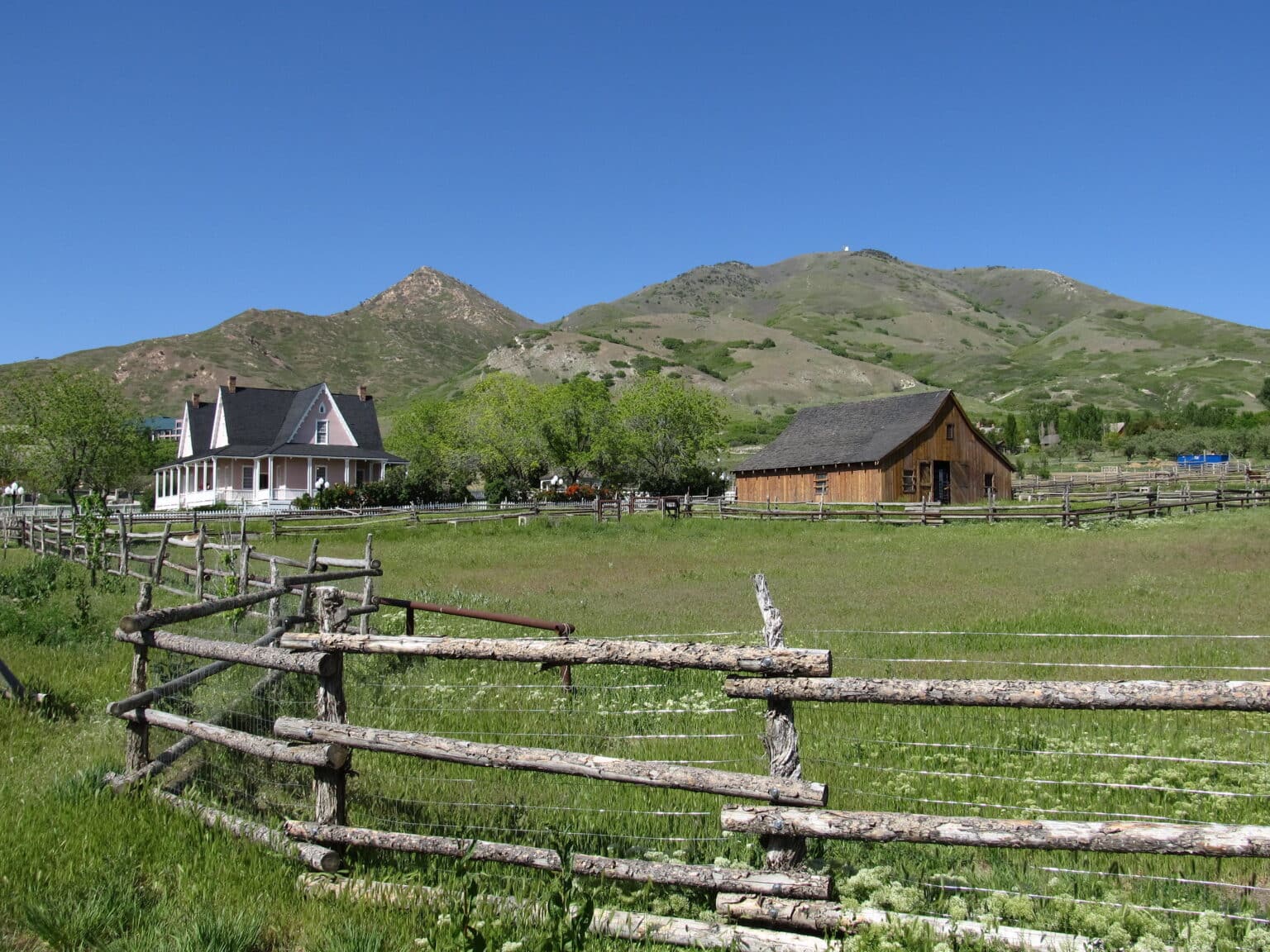 The Utah valley where 148 Mormon pioneers found their promised land after 1,300 miles of walking 9 1020This20Is20The20Place20Heritage20Park 1536x1152 1