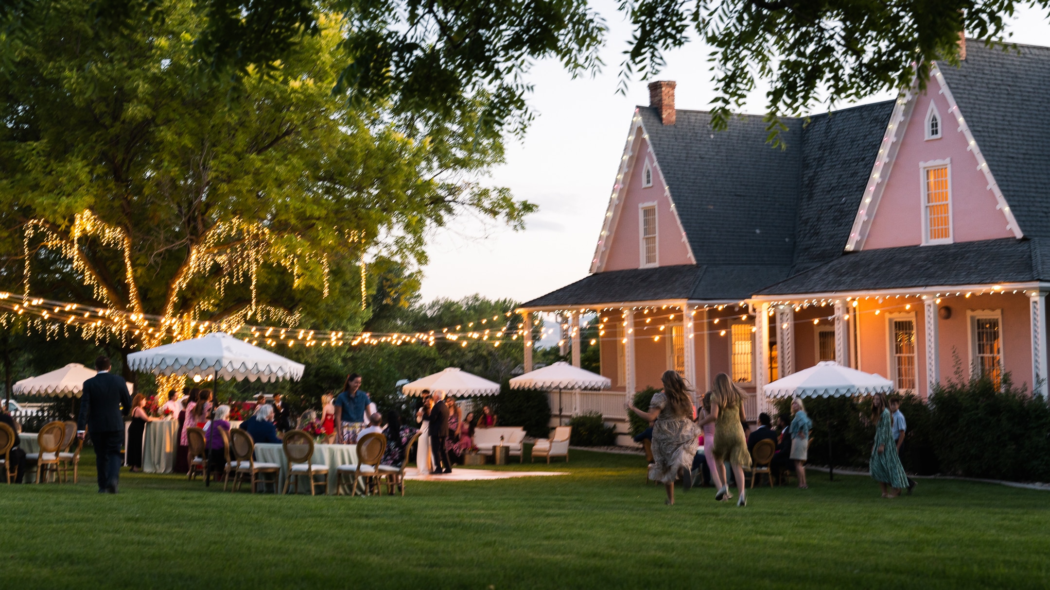Home 10 Weddings & Venues